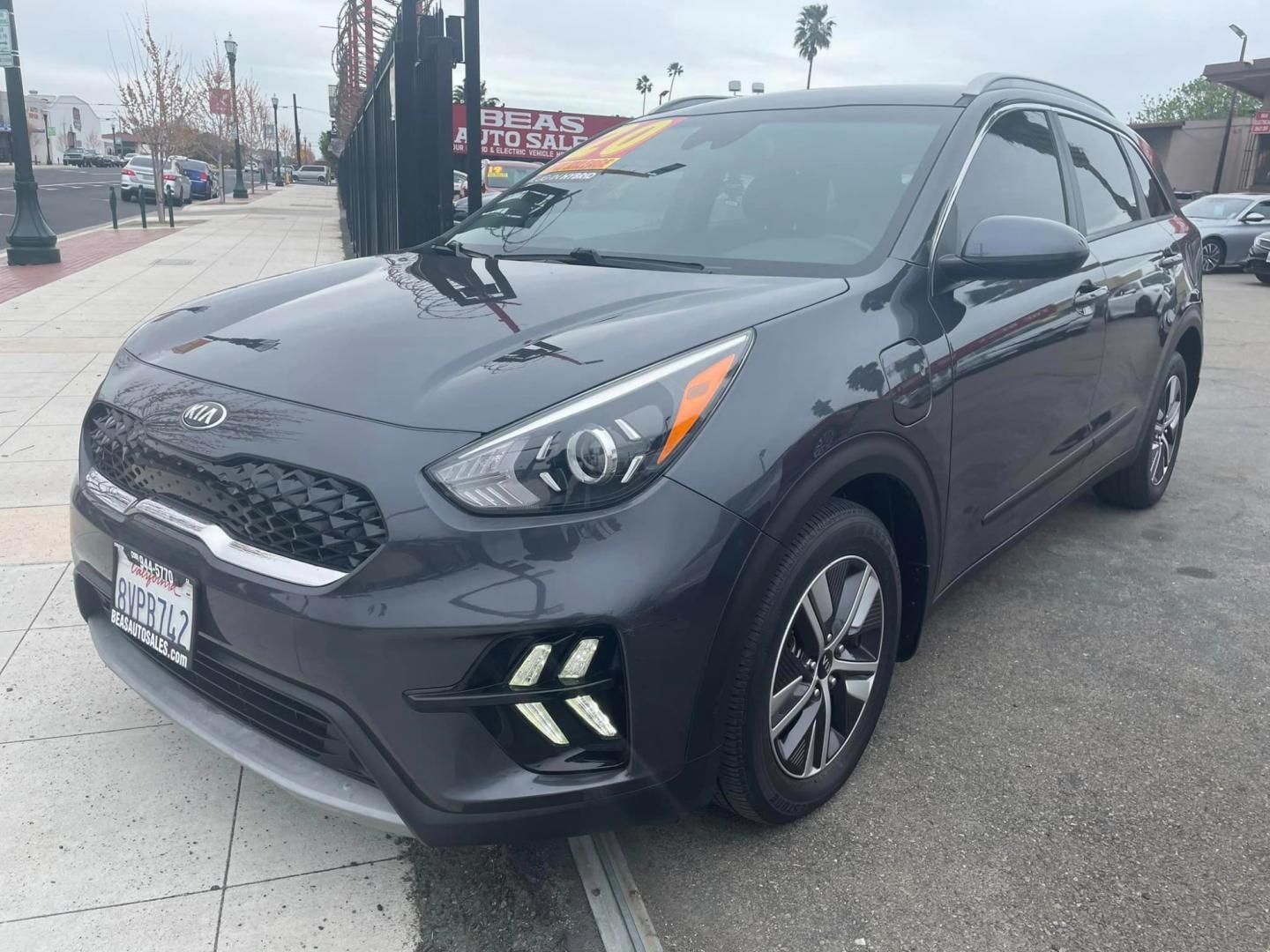 2020 DARK GRAY /BLACK Kia Niro Plug In Hybrid (KNDCM3LD0L5) , located at 744 E Miner Ave, Stockton, CA, 95202, (209) 944-5770, 37.956863, -121.282082 - PLUS TAXES AND FEES - Photo#2